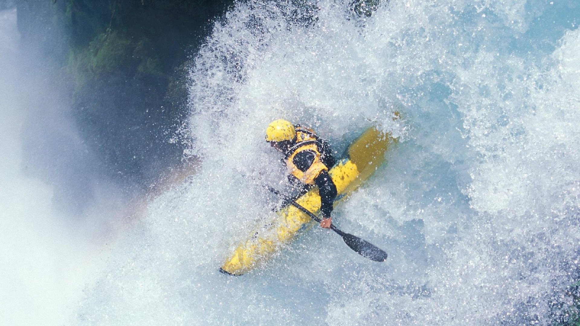 英超球迷狂热支持，爆满现场打Call，英超球迷网在线直播